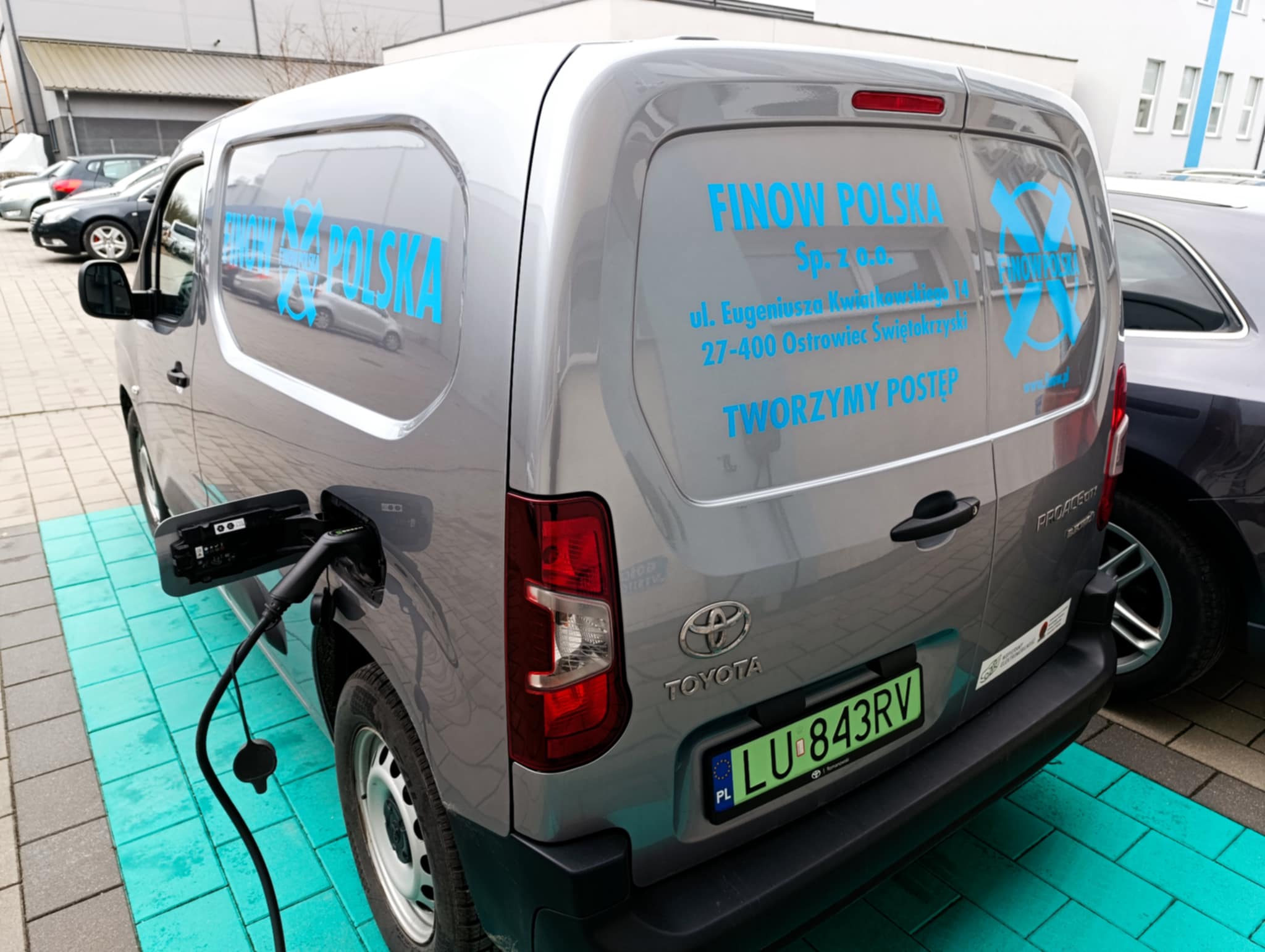 Wspieramy rozwój elektromobilności inwestując w nowoczesne rozwiązania